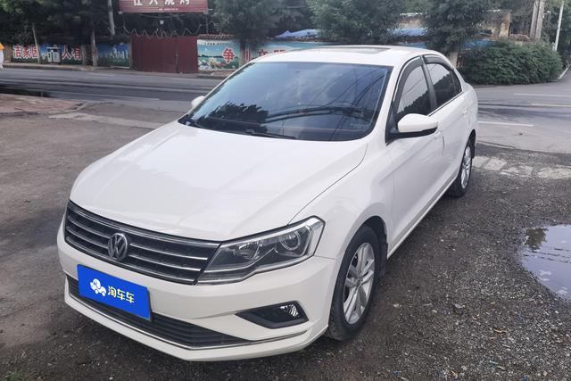 Volkswagen Jetta 2017 года выпуска