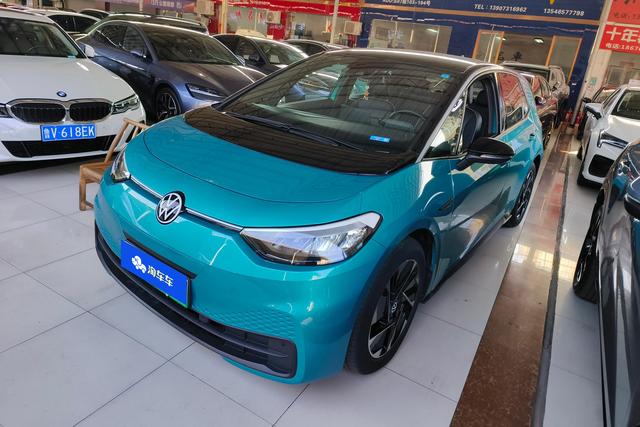 Volkswagen ID.3 2023 года выпуска