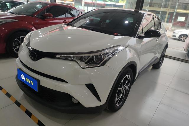 Toyota C-HR 2020 года выпуска