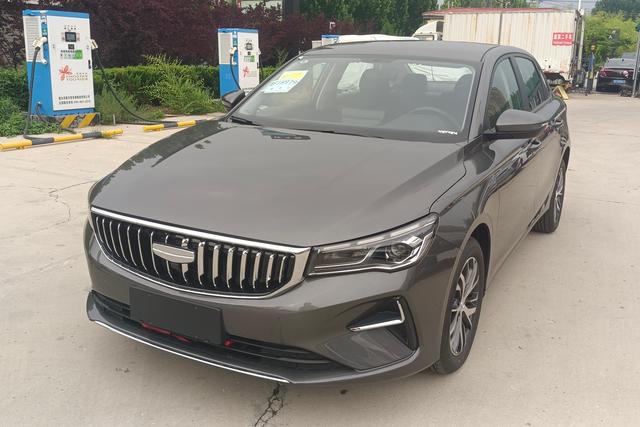 Geely Emgrand GT 2025 года выпуска