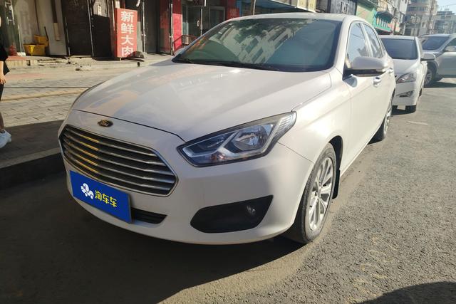 Ford Escort 2017 года выпуска