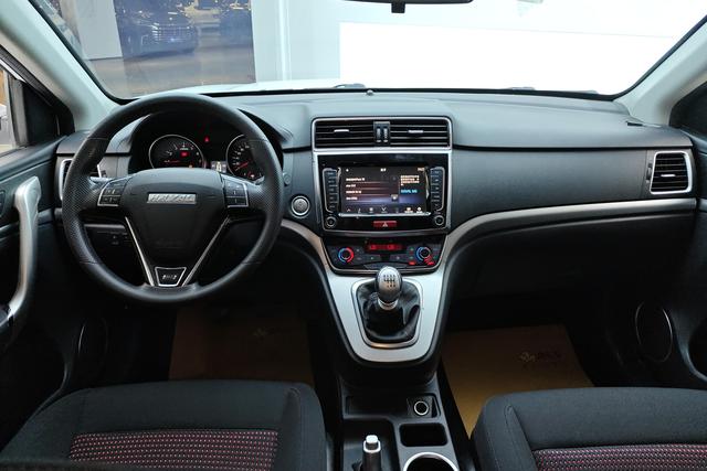 HAVAL M6 2019 — фото 12