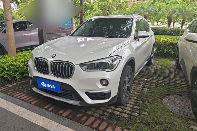 BMW X1 2019 года выпуска