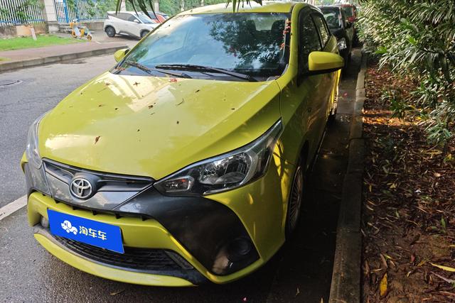 Toyota Yaris 2017 года выпуска