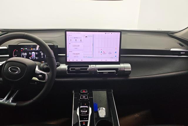 GAC Trumpchi Shadow cool id 3782782 из Китая 15