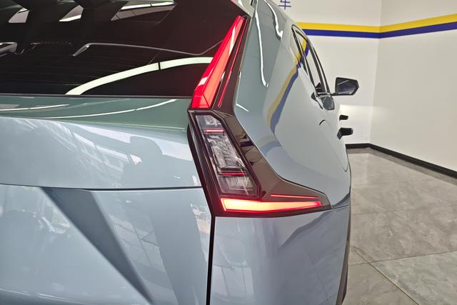 GAC Trumpchi Shadow cool id 3782782 из Китая 17