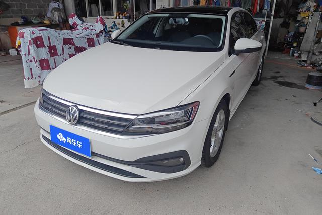 Volkswagen Arteon 2019 года выпуска