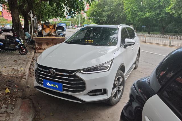 BYD Tang 2019 года выпуска
