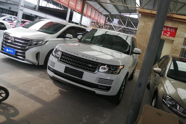 Land Rover Range Rover Evoque 2016 года выпуска