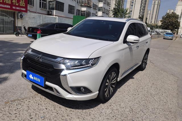 Mitsubishi Outlander 2021 года выпуска