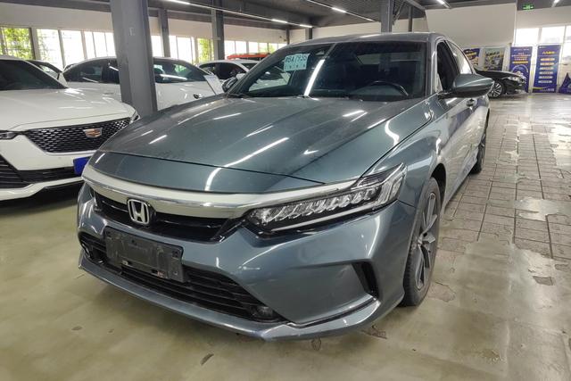 Honda Inspire 2022 года выпуска