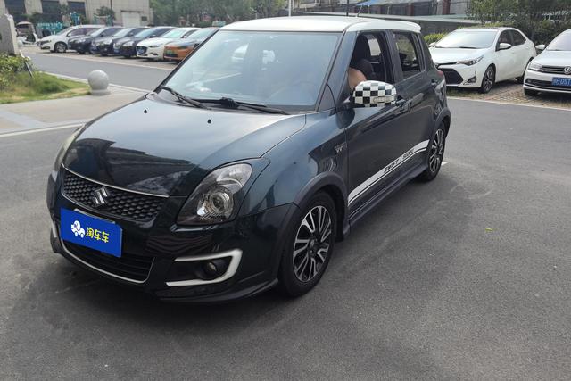 Suzuki Swift 2016 года выпуска