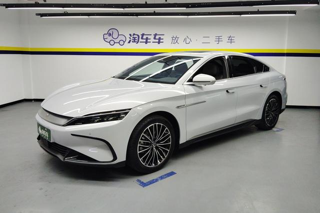 BYD Han 2024 года выпуска