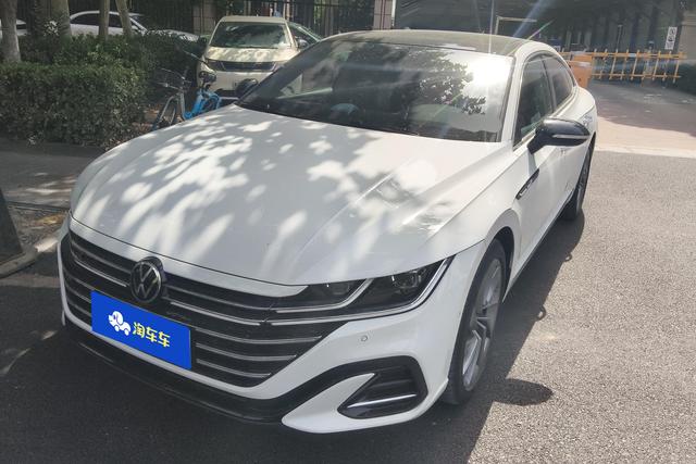 Volkswagen Passat CC 2021 года выпуска