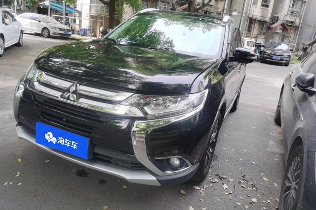 Mitsubishi Outlander 2018 года выпуска