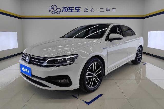 Volkswagen Arteon 2021 года выпуска
