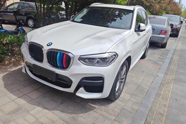 BMW X3 2021 года выпуска