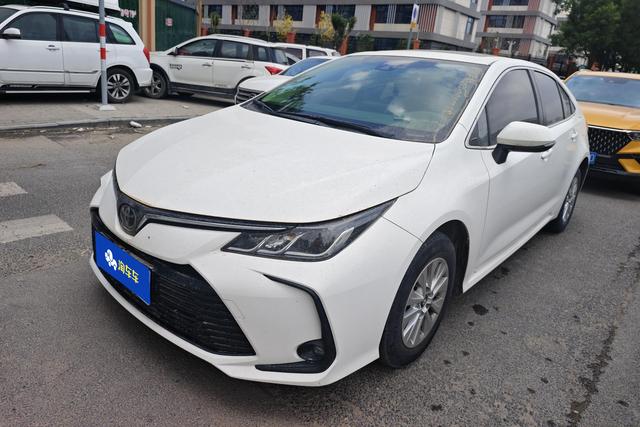 Toyota Corolla Cross 2019 года выпуска