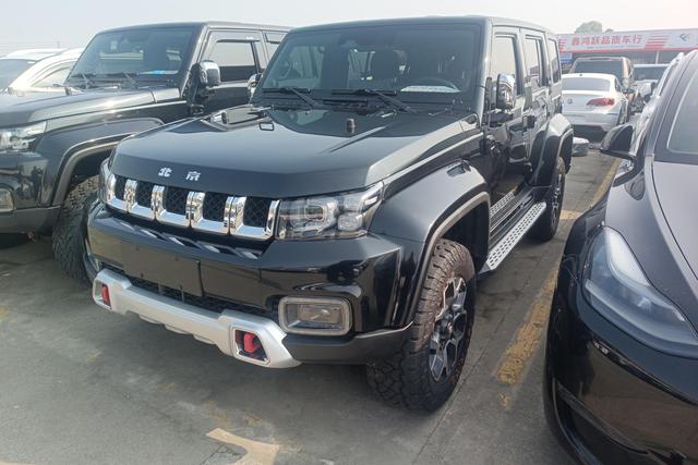 BAIC Beijing BJ40 2019 года выпуска