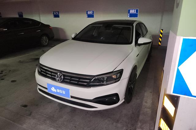 Volkswagen Arteon 2019 года выпуска