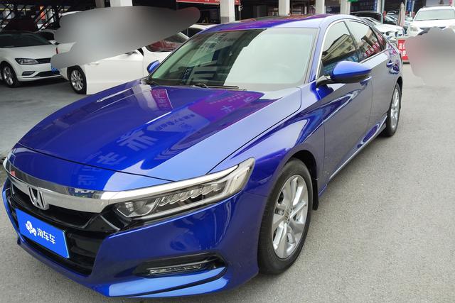 Honda Accord 2018 года выпуска