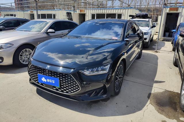 BYD Han 2022 года выпуска
