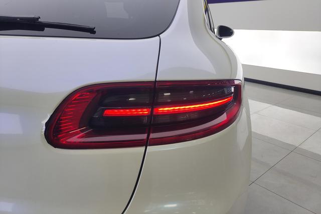 Porsche Macan id 3840930 из Китая 8