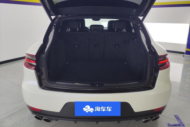 Porsche Macan id 3840930 из Китая 9