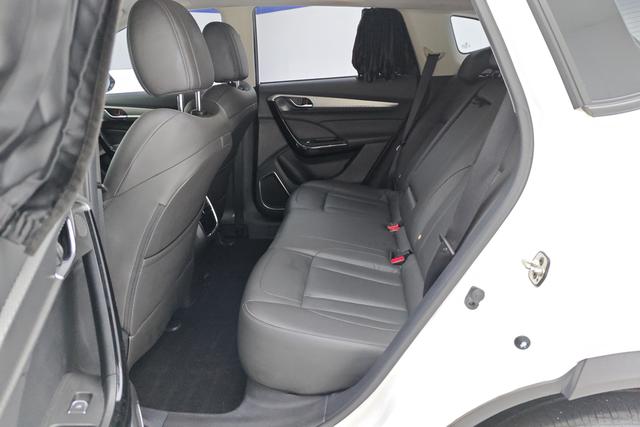 Dongfeng Fengshen Fengshen AX7 2020 — фото 16