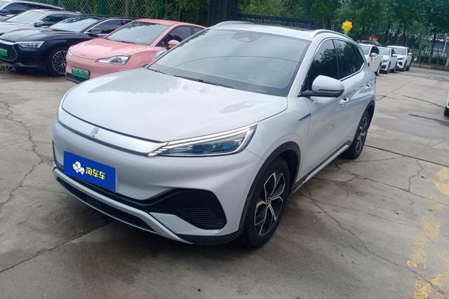 BYD Yuan 2023 года выпуска