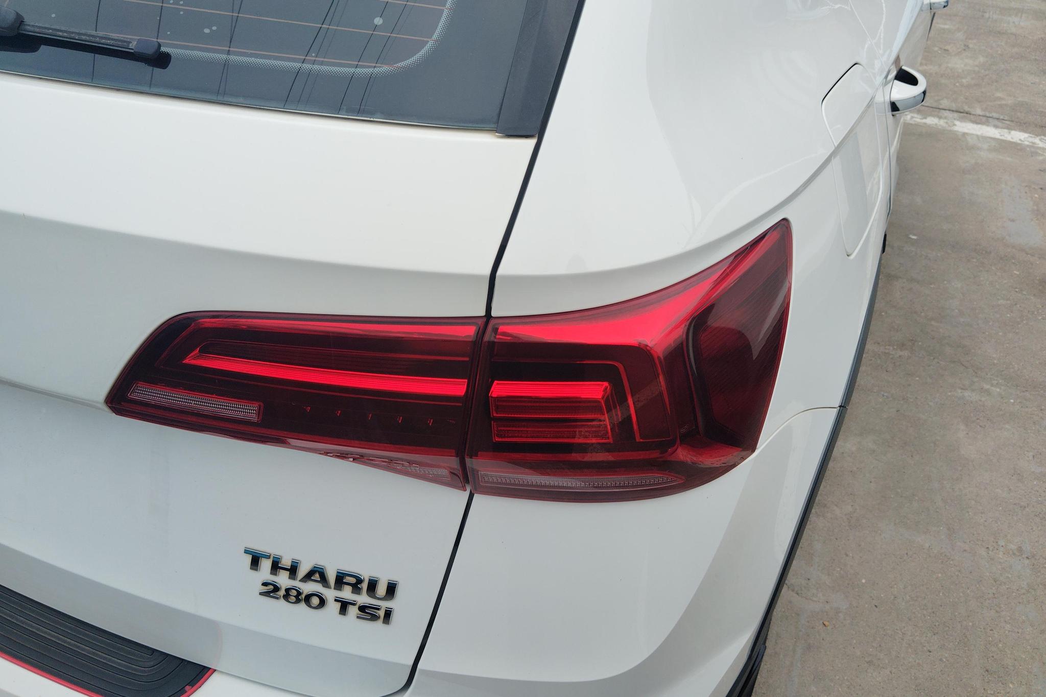 Volkswagen Tharu 2019 280TSI Luxury VI