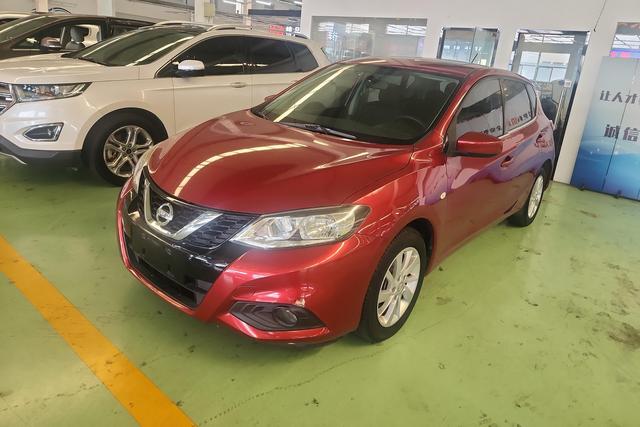 Nissan Tiida 2016 года выпуска