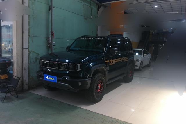 BAIC Beijing BJ40 2024 года выпуска