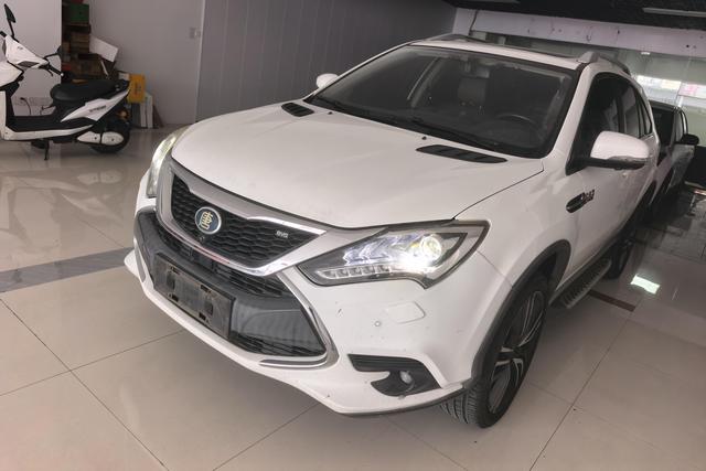 BYD Tang 2017 года выпуска