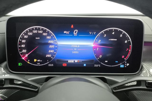 Mercedes Benz C-Class 2024 — фото 13