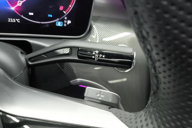 Mercedes Benz C-Class 2024 — фото 14