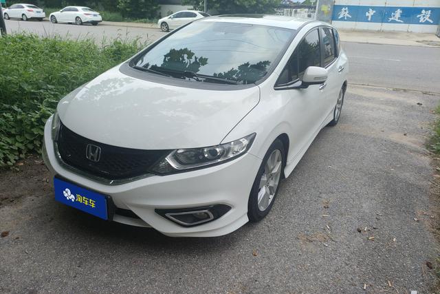 Honda Jade 2014 года выпуска