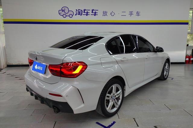 BMW 1 series 2021 Белый из Китая