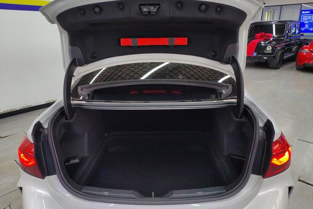 BMW 1 series 2021 Белый из Китая, фото 3