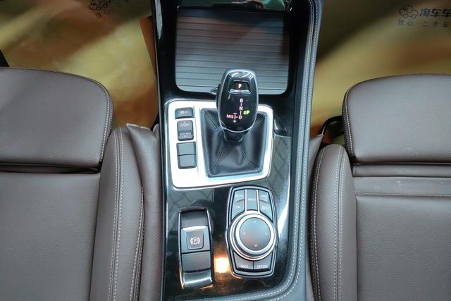 BMW 1 series 2021 Белый из Китая, фото 5