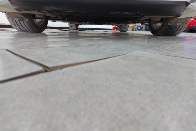 BMW 1 series id 3823585 из Китая 8