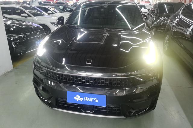 Lynk & Co 05 2022 года выпуска