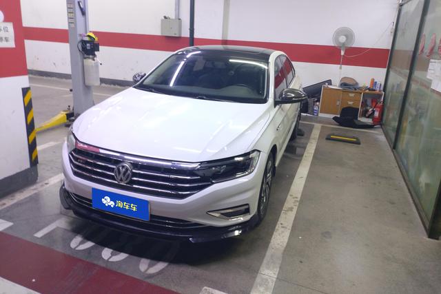 Volkswagen Jetta 2021 года выпуска
