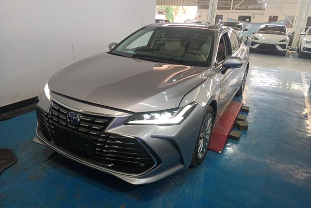 Toyota Avalon 2022 года выпуска