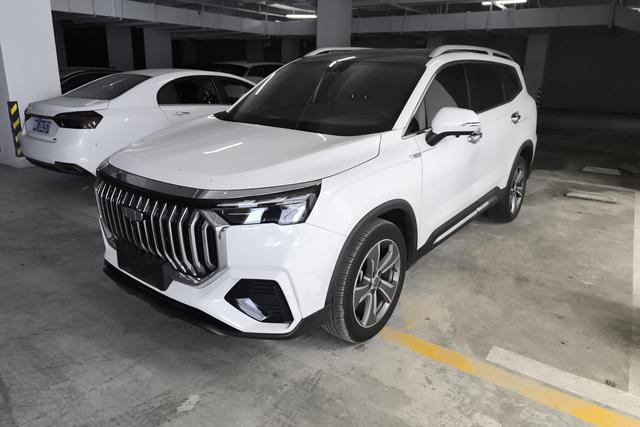 Geely Haoyue 2023 года выпуска
