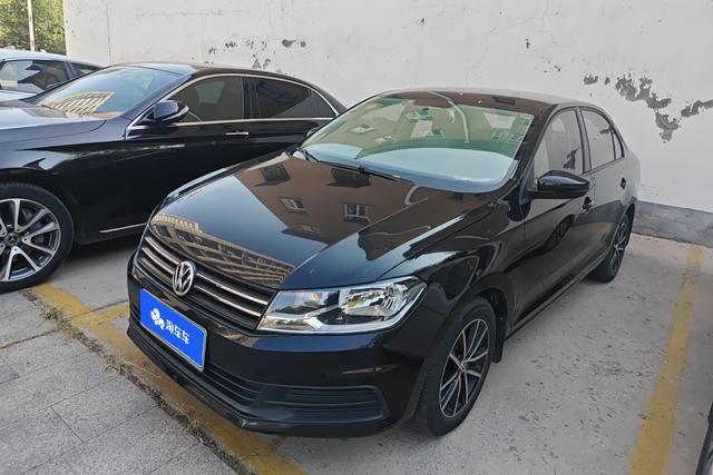 Volkswagen Santana 2016 года выпуска