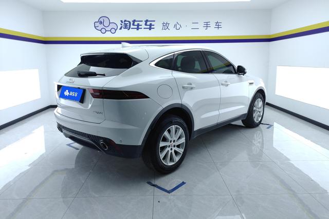 Jaguar E-PACE 2018 — фото 3