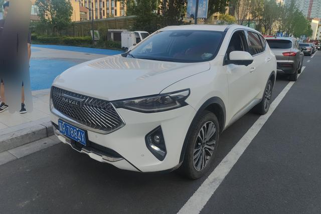 Haval F7 2021 года выпуска