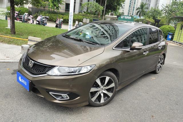 Honda Jade 2013 года выпуска