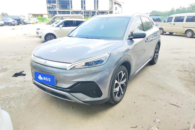 BYD Yuan 2023 года выпуска